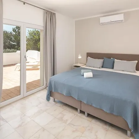 Casa Cavatina וילה קארבואירו
