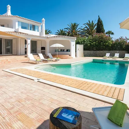 Casa Cavatina * Carvoeiro (Lagoa)